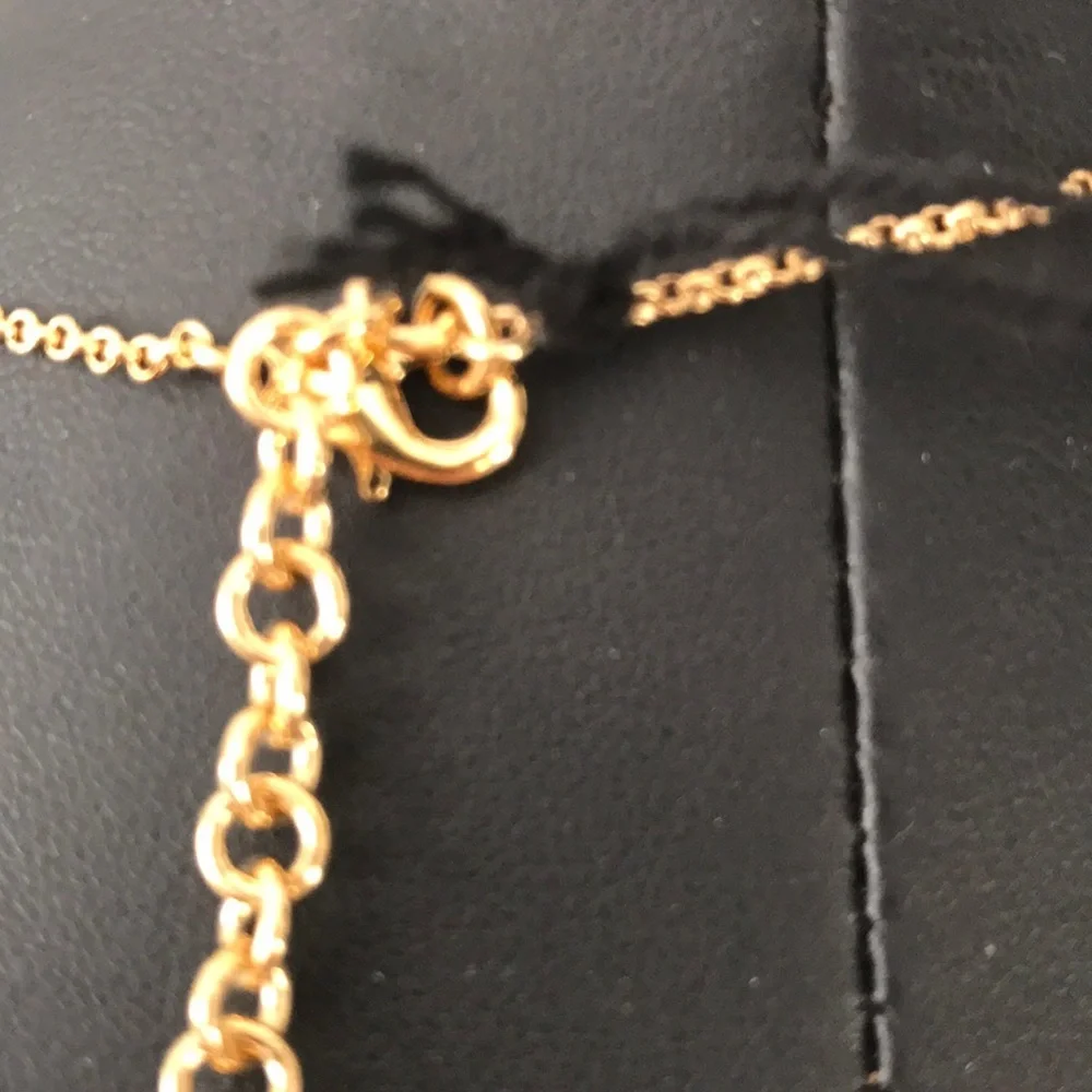 Belkin New (I) Gold fashion necklace